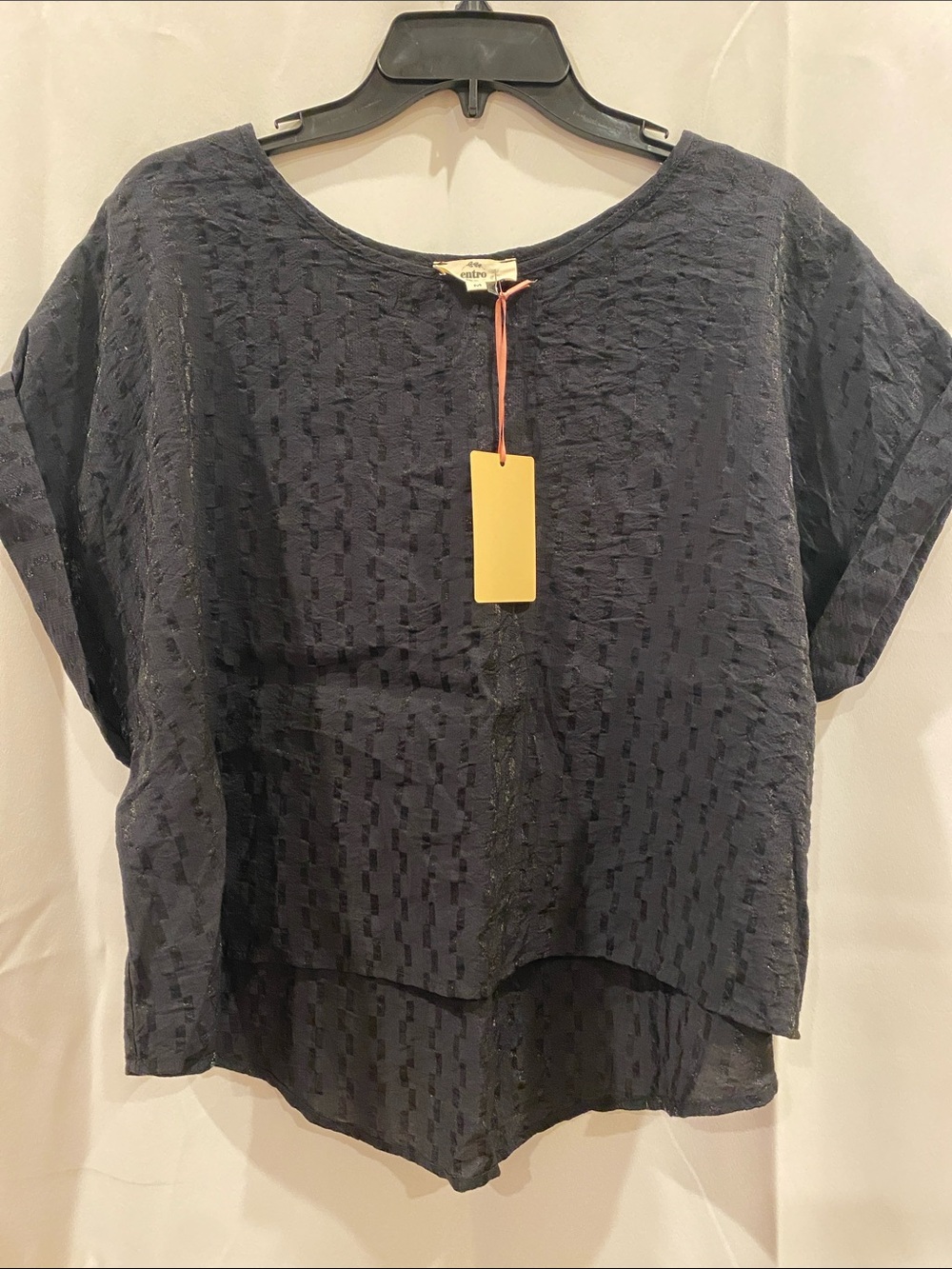 entro Black Textured Short-Sleeve Tunic Top